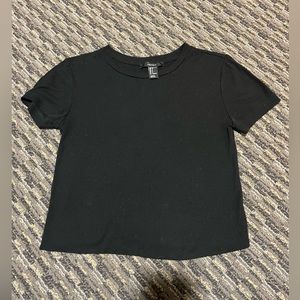 Forever 21 size small cropped black ribbed tee